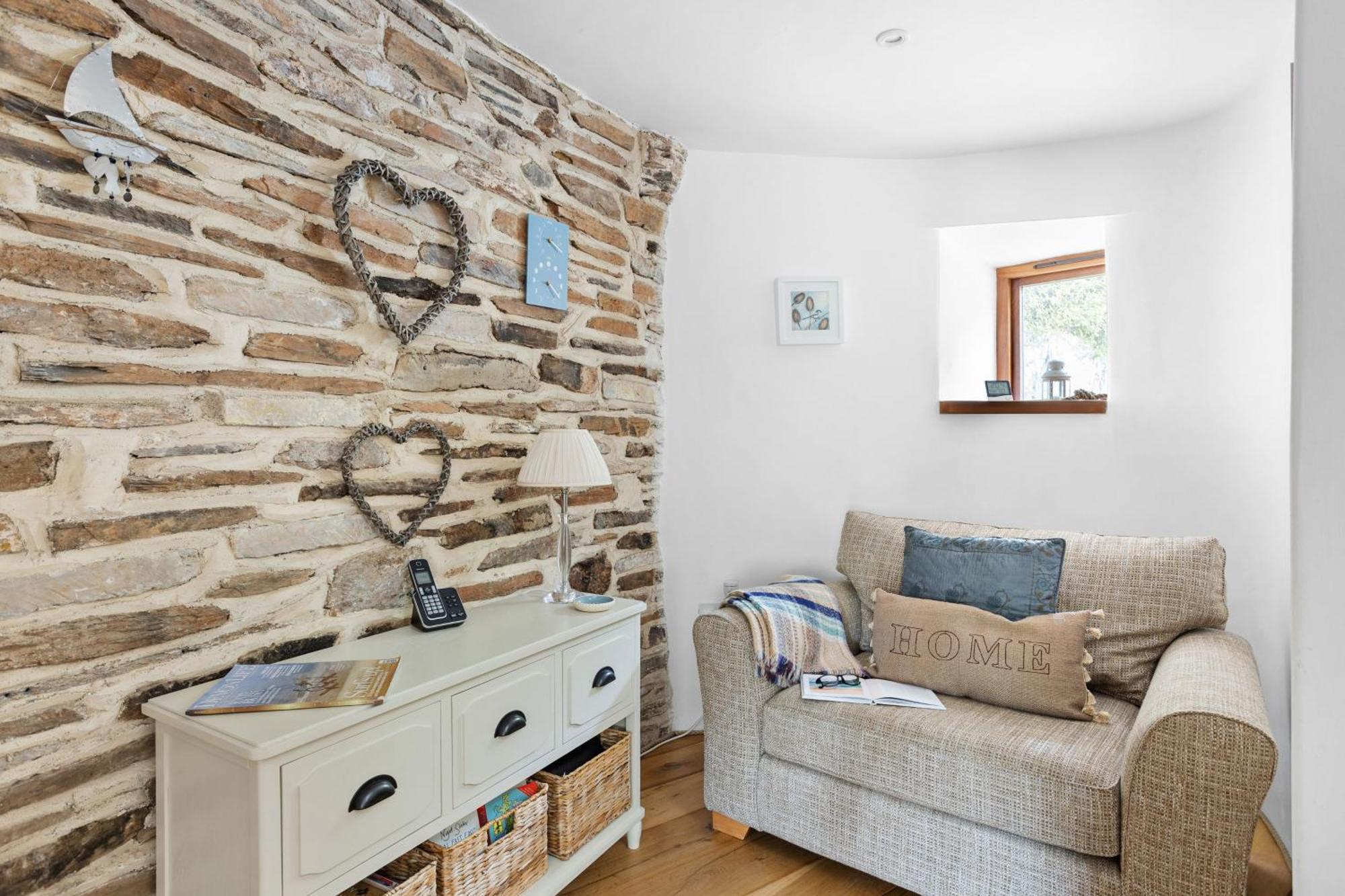 Middle - Tranquil Ideal For Walkers Holiday home Cornworthy