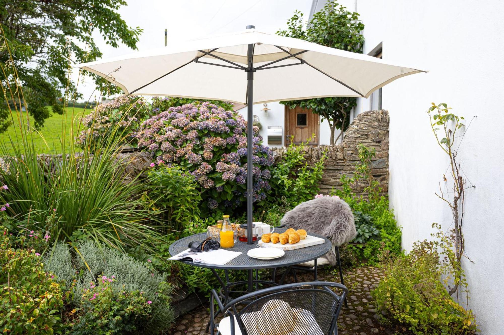 Middle - Tranquil Ideal For Walkers Holiday home *