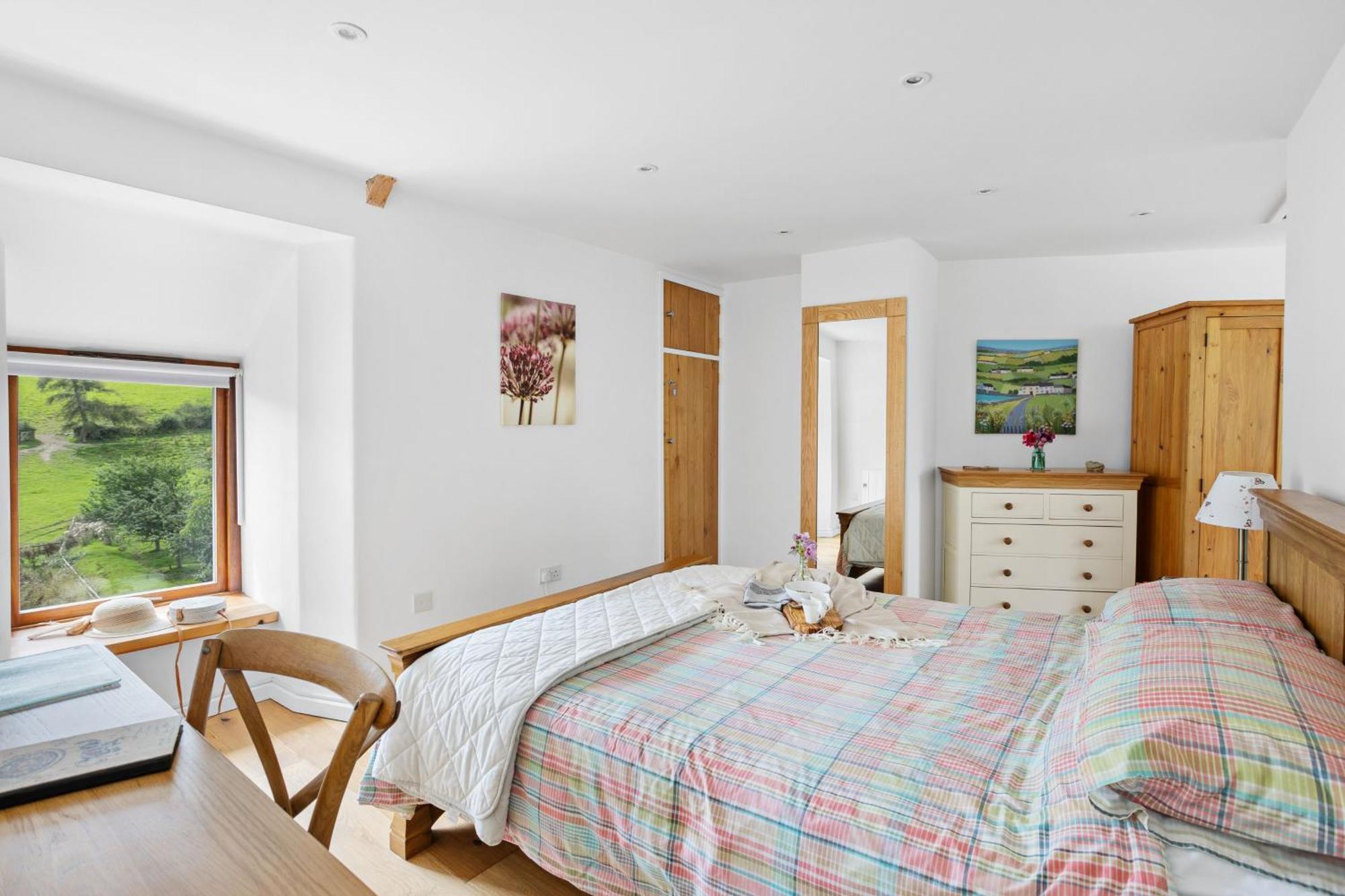 Middle - Tranquil Ideal For Walkers Holiday home Cornworthy